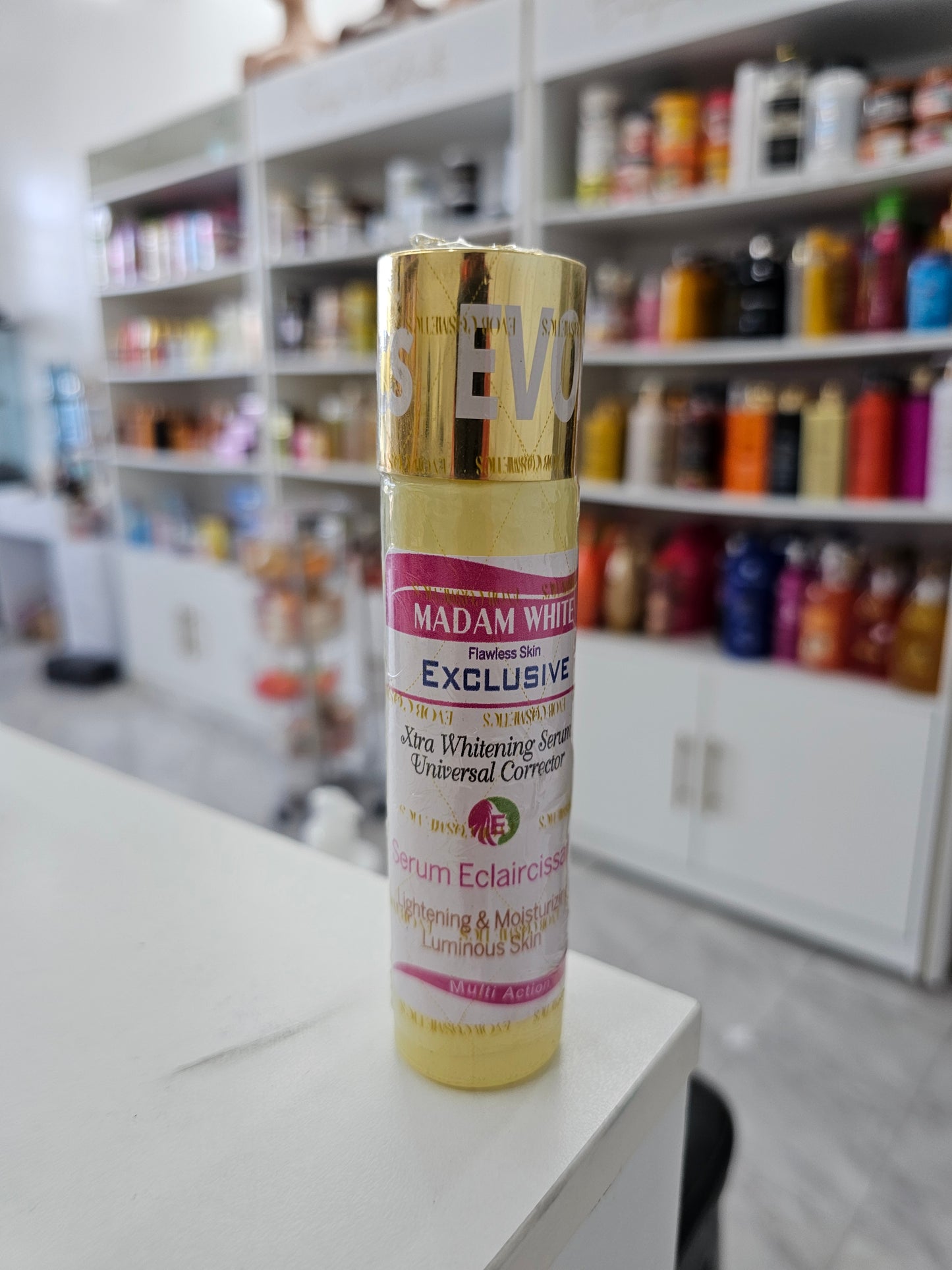 MADAM WHITE LIGTENING EXTRA LIGTENING SERUM