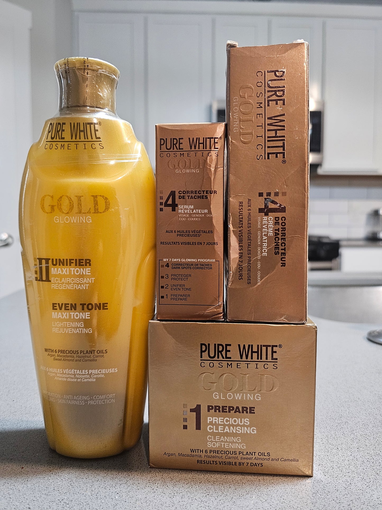 Pure W Lotion Set Lotion,Serum ,Soap & Tube Cream